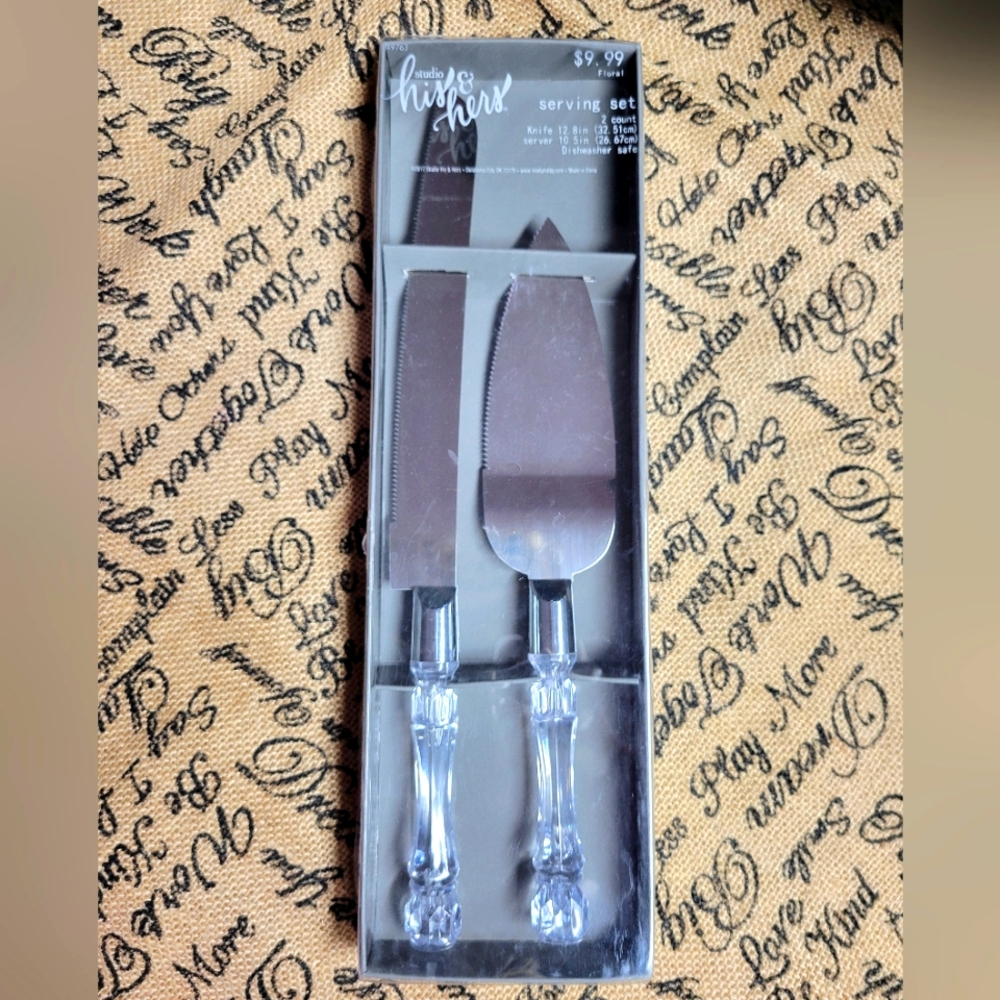 His & Hers 2 count serving set